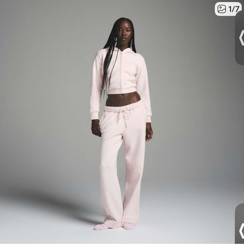 SKIMS NWT Cotton Fleece Shrunken Zip Up